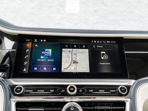 New 2026 Bentley Flying Spur Plug-In Hybrid AWD/4WD image 32