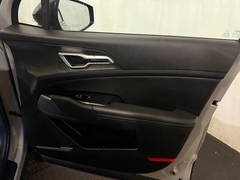 Used 2024 Kia Sportage X-Line w/ X-Line Premium Package image 31