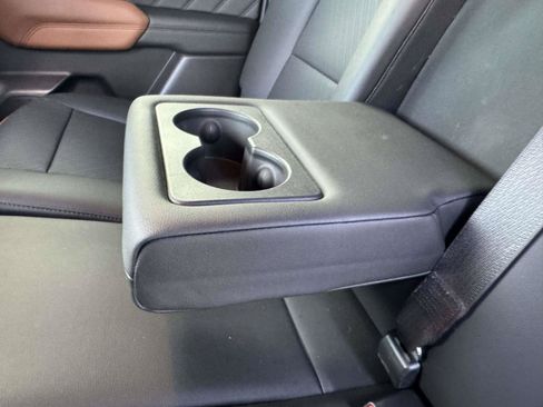 Used 2023 GMC Canyon AT4 w/ AT4 Premium Package AWD/4WD image 28