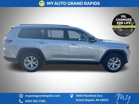 Used 2023 Jeep Grand Cherokee L Limited w/ Luxury Tech Group II AWD/4WD image 8