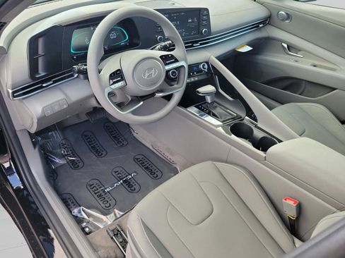 New 2026 Hyundai Elantra Blue image 26