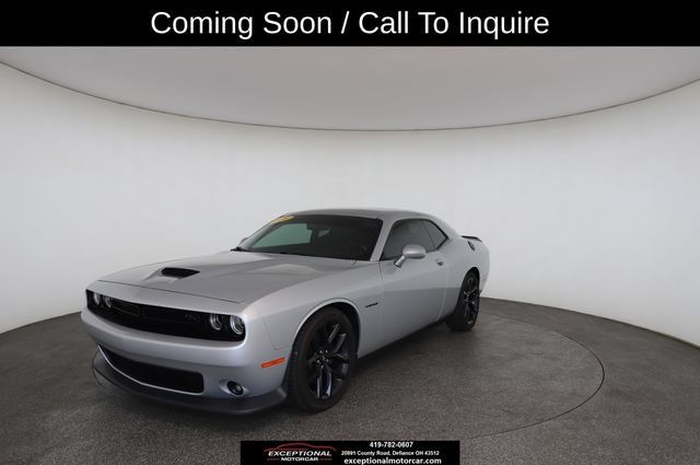 Used 2020 Dodge Challenger R/T w/ Driver Convenience Group RWD image 3