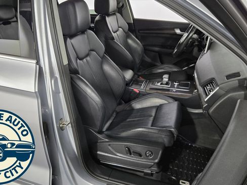 Used 2018 Audi Q5 2.0T Premium Plus w/ Premium Plus Package AWD/4WD image 5