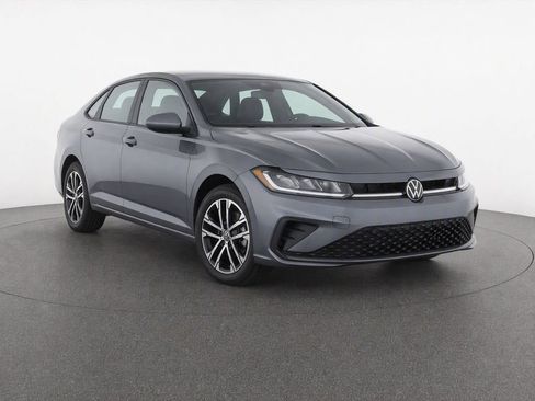 Used 2026 Volkswagen Jetta Sport FWD image 2