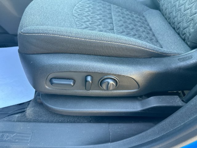 Used 2024 Chevrolet Equinox LT FWD image 46