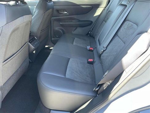 New 2025 Nissan Ariya EVOLVE+ image 20