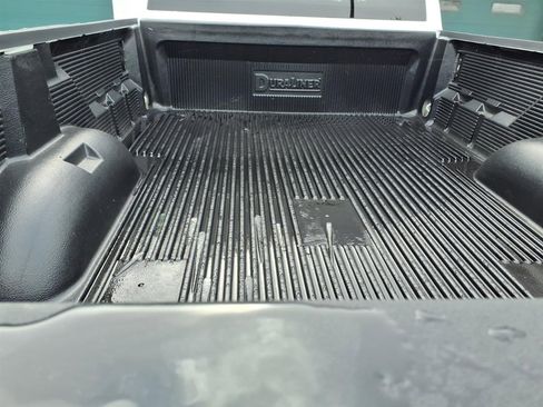 Used 2022 RAM 2500 Tradesman w/ Protection Group image 19