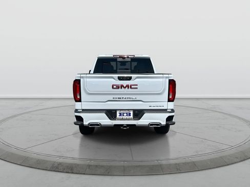 Used 2026 GMC Sierra 1500 Denali w/ Technology Package AWD/4WD image 7