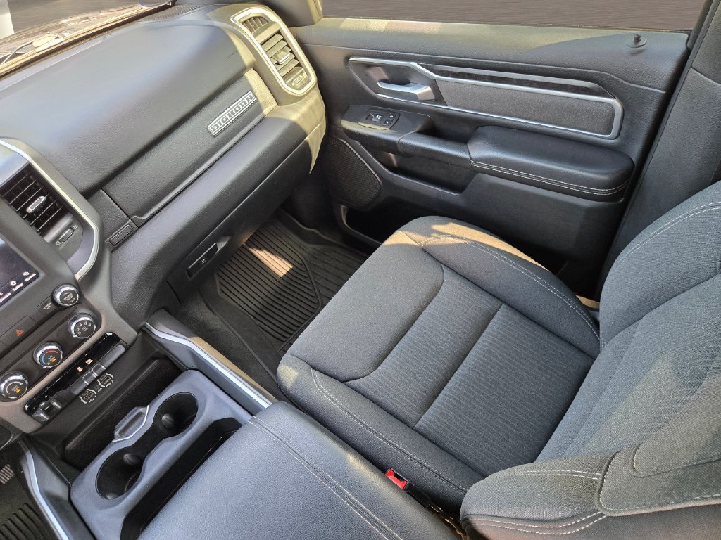 Used 2021 RAM 1500 Big Horn RWD image 13