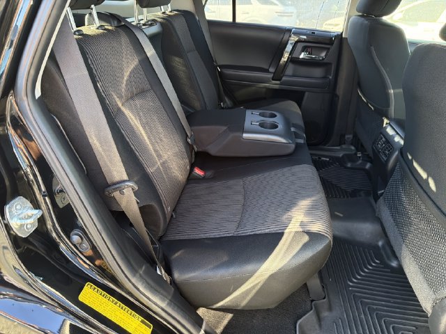 Used 2022 Toyota 4Runner TRD Off-Road AWD/4WD image 17