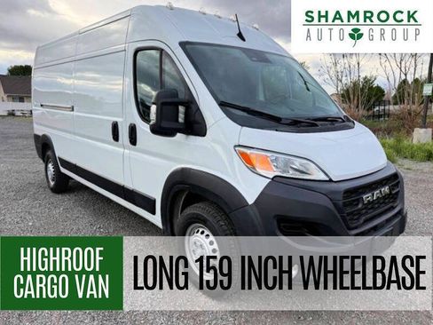 Used 2025 RAM ProMaster 2500 w/ Convenience Group FWD image 1