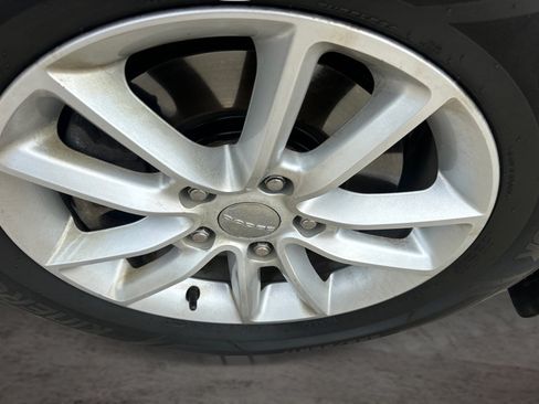 Used 2019 Dodge Grand Caravan SXT FWD image 18
