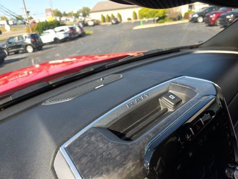 Used 2024 RAM 2500 Big Horn w/ Safety Group image 24