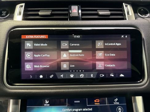 Used 2018 Land Rover Range Rover Sport SE AWD/4WD image 19