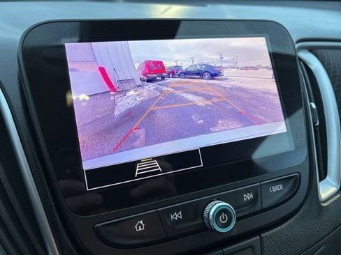 Used 2024 Chevrolet Malibu LT image 23