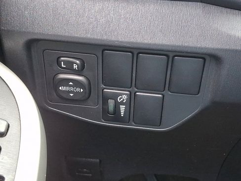 Used 2014 Toyota Prius Two FWD image 22
