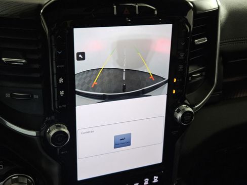 Used 2023 RAM 1500 Laramie image 12