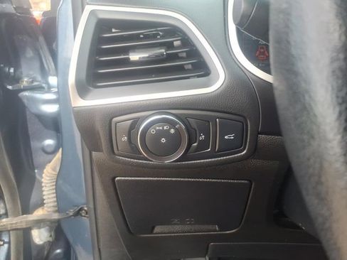 Used 2018 Ford Edge SEL w/ Equipment Group 201A image 17