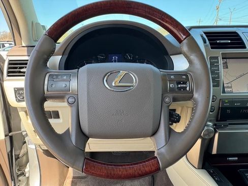 Used 2013 Lexus GX 460 w/ Comfort Plus Pkg AWD/4WD image 20