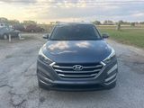 Used 2017 Hyundai Tucson SE image 2