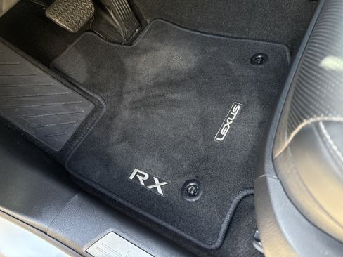 Certified 2025 Lexus RX 350h w/ Accessory Package (Z1) AWD/4WD image 17