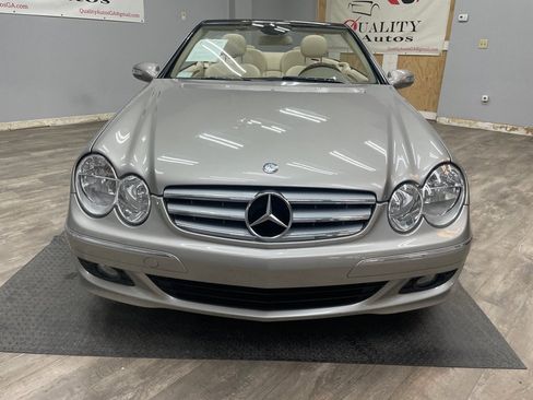 Used 2008 Mercedes-Benz CLK 350 Cabriolet image 2