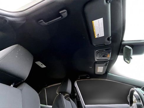 Used 2024 Toyota Corolla SE image 24