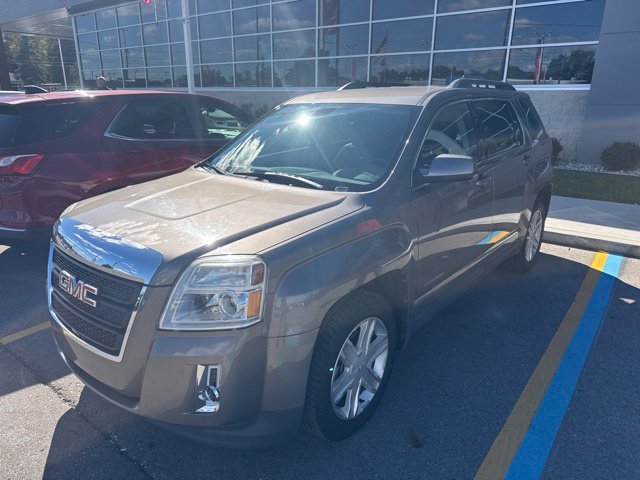 Used 2011 GMC Terrain SLT FWD image 1