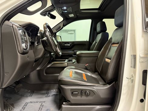 Used 2019 GMC Sierra 1500 AT4 w/ AT4 Premium Package image 11