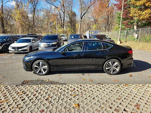 Certified 2025 Acura TLX w/ Technology Package image 8