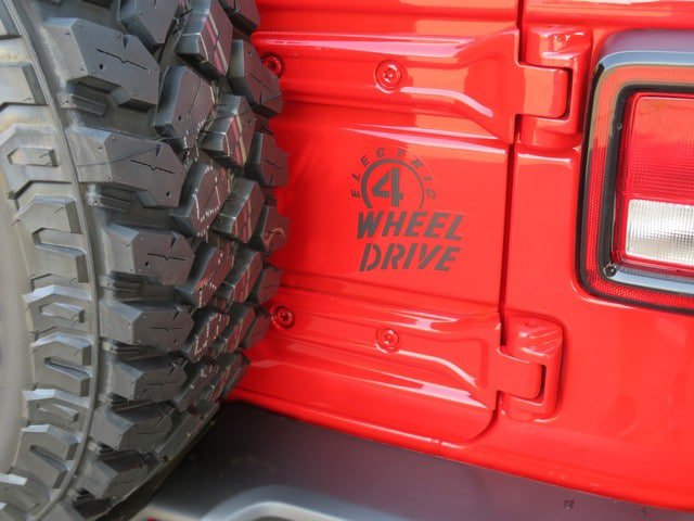 New 2023 Jeep Wrangler Unlimited AWD/4WD image 37