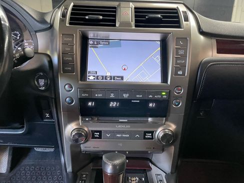 Used 2018 Lexus GX 460 Premium w/ Premium Package AWD/4WD image 20