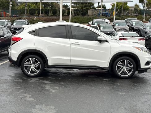 Certified 2022 Honda HR-V EX image 8