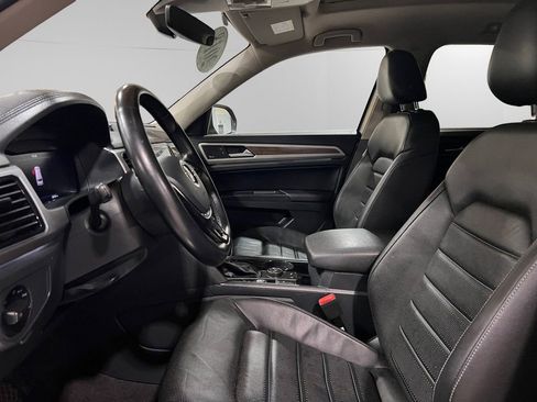 Used 2018 Volkswagen Atlas SEL Premium image 26