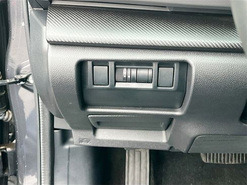 Used 2024 Subaru Crosstrek 2.5i Limited w/ Popular Package #4A image 10