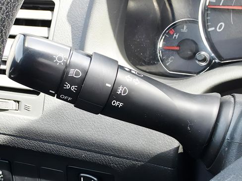 Used 2012 Toyota Corolla S image 24