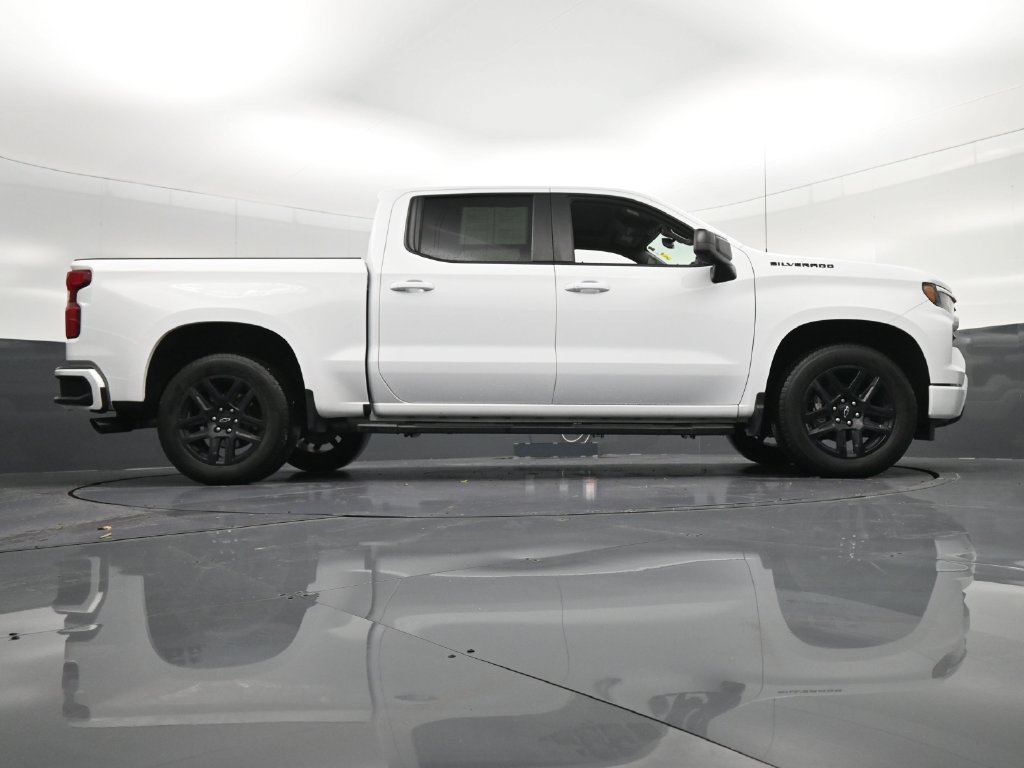 Used 2024 Chevrolet Silverado 1500 RST w/ Dark Appearance Package RWD image 31