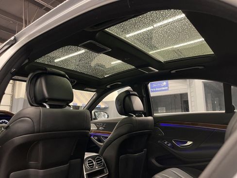 Used 2016 Mercedes-Benz S 550 4MATIC Sedan image 29