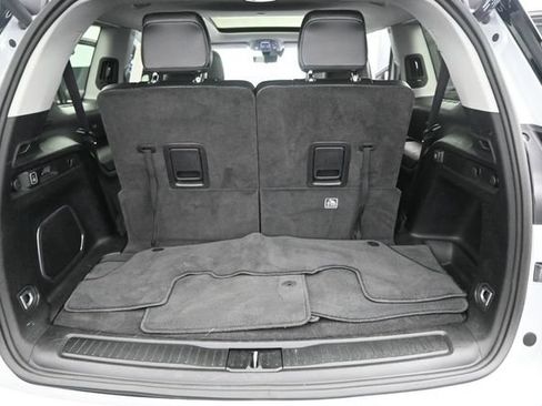Used 2021 Jeep Grand Cherokee L Limited w/ Luxury Tech Group II AWD/4WD image 12