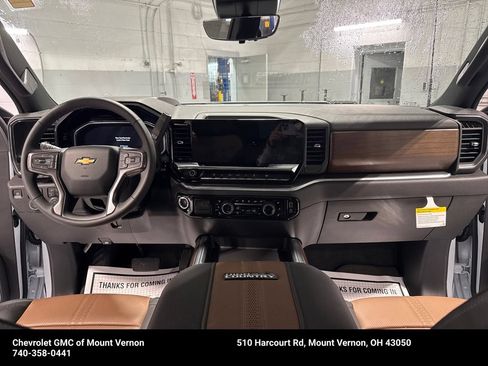 New 2026 Chevrolet Silverado 3500 High Country w/ High Country Premium Package AWD/4WD image 34