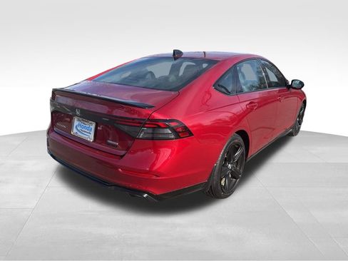 Used 2024 Honda Accord Sport image 8