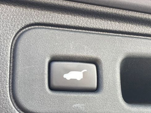 Used 2023 Honda Passport EX-L image 32