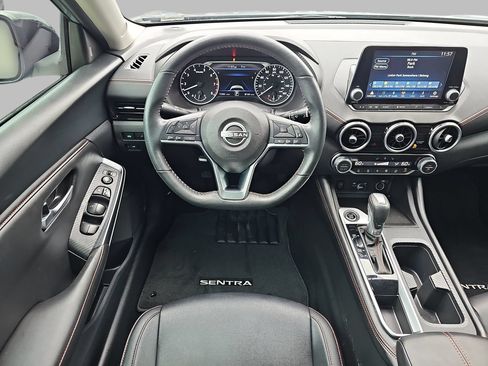 Used 2024 Nissan Sentra SR w/ SR Premium Package FWD image 19