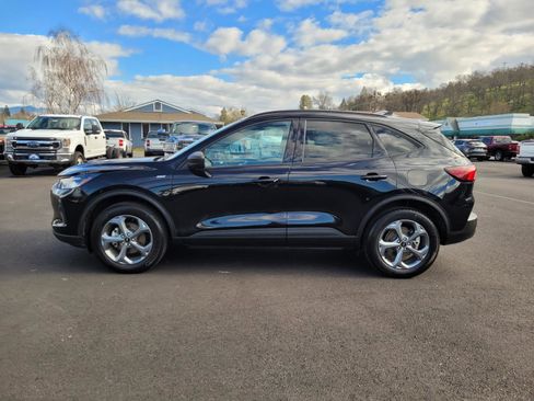 Used 2025 Ford Escape ST-Line image 8