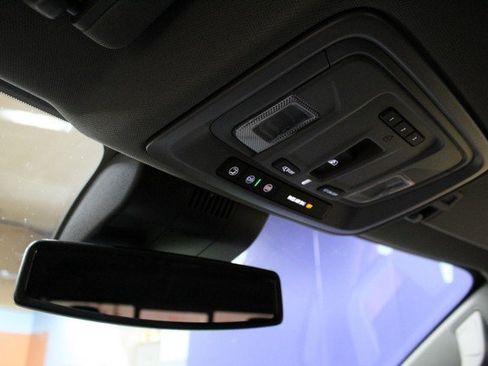 New 2026 GMC Sierra 1500 SLT w/ SLT Premium Plus Package image 29