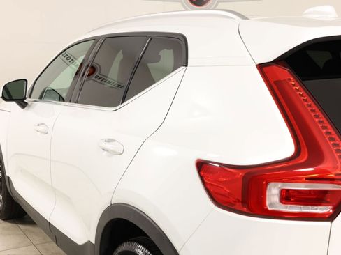 Used 2020 Volvo XC40 T5 Inscription w/ Protection Package Premier AWD/4WD image 44
