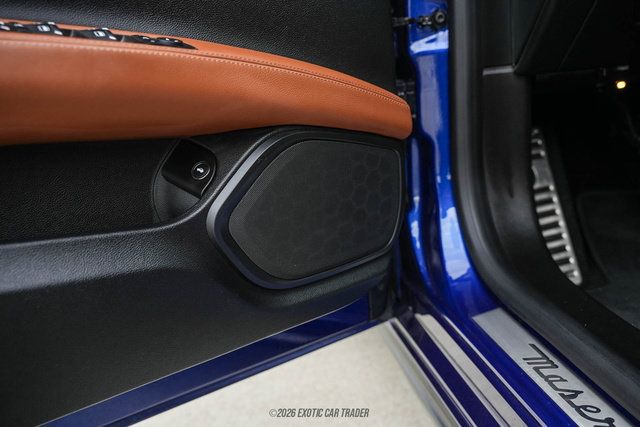Used 2014 Maserati Ghibli S Q4 AWD/4WD image 38
