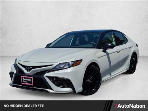 Used 2024 Toyota Camry XSE FWD image 1