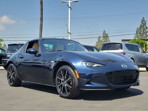 New 2026 MAZDA MX-5 Miata RF Grand Touring w/ Weather Package RWD image 27