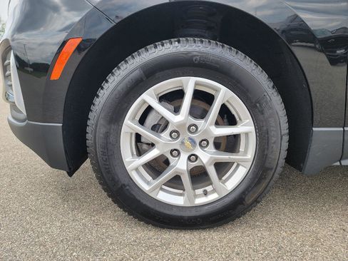 Used 2023 Chevrolet Equinox LT AWD/4WD image 2